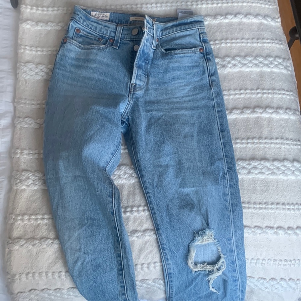 Levi wedgie straight jeans